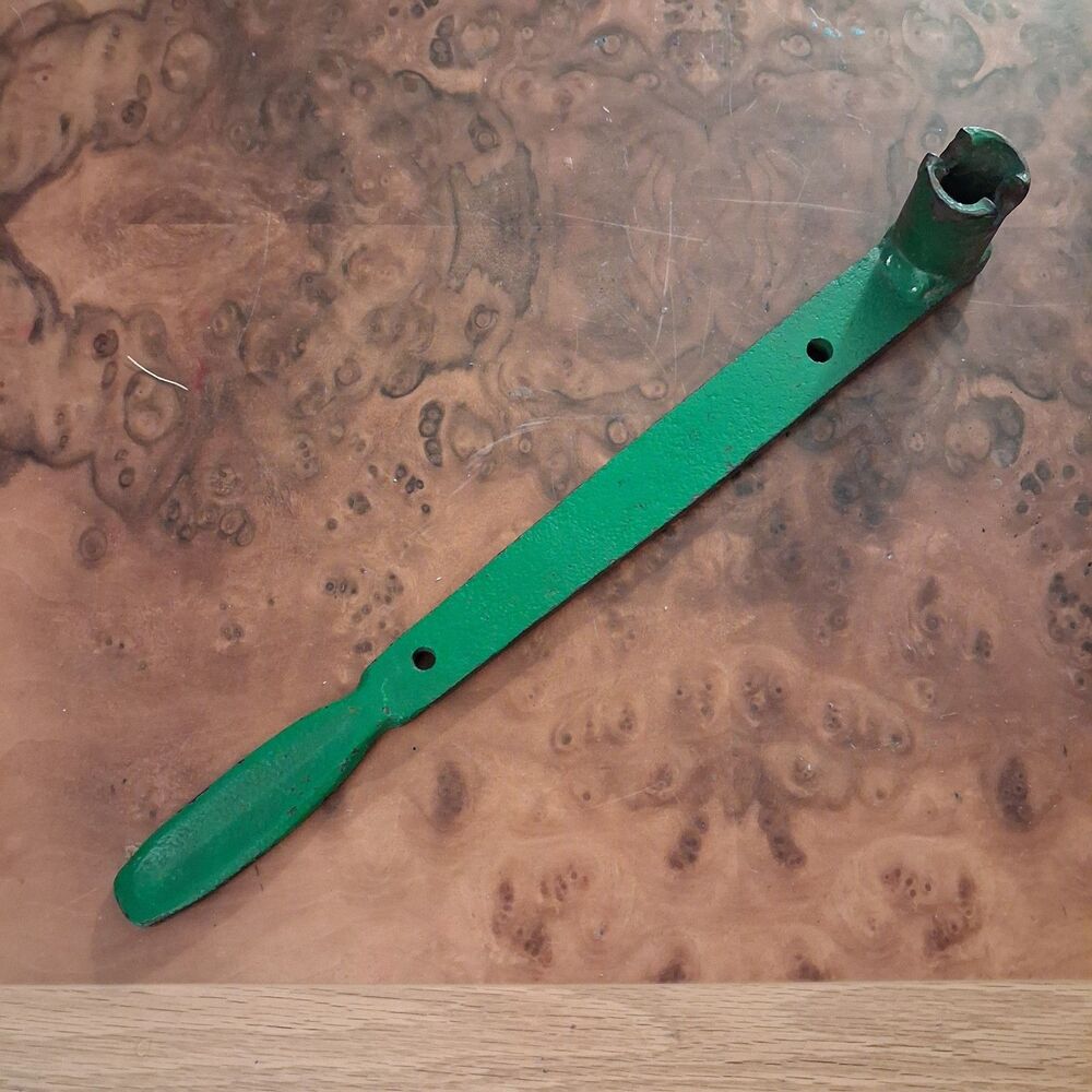 vintage green farm tool implement lever bracket notched socket bar offset handle